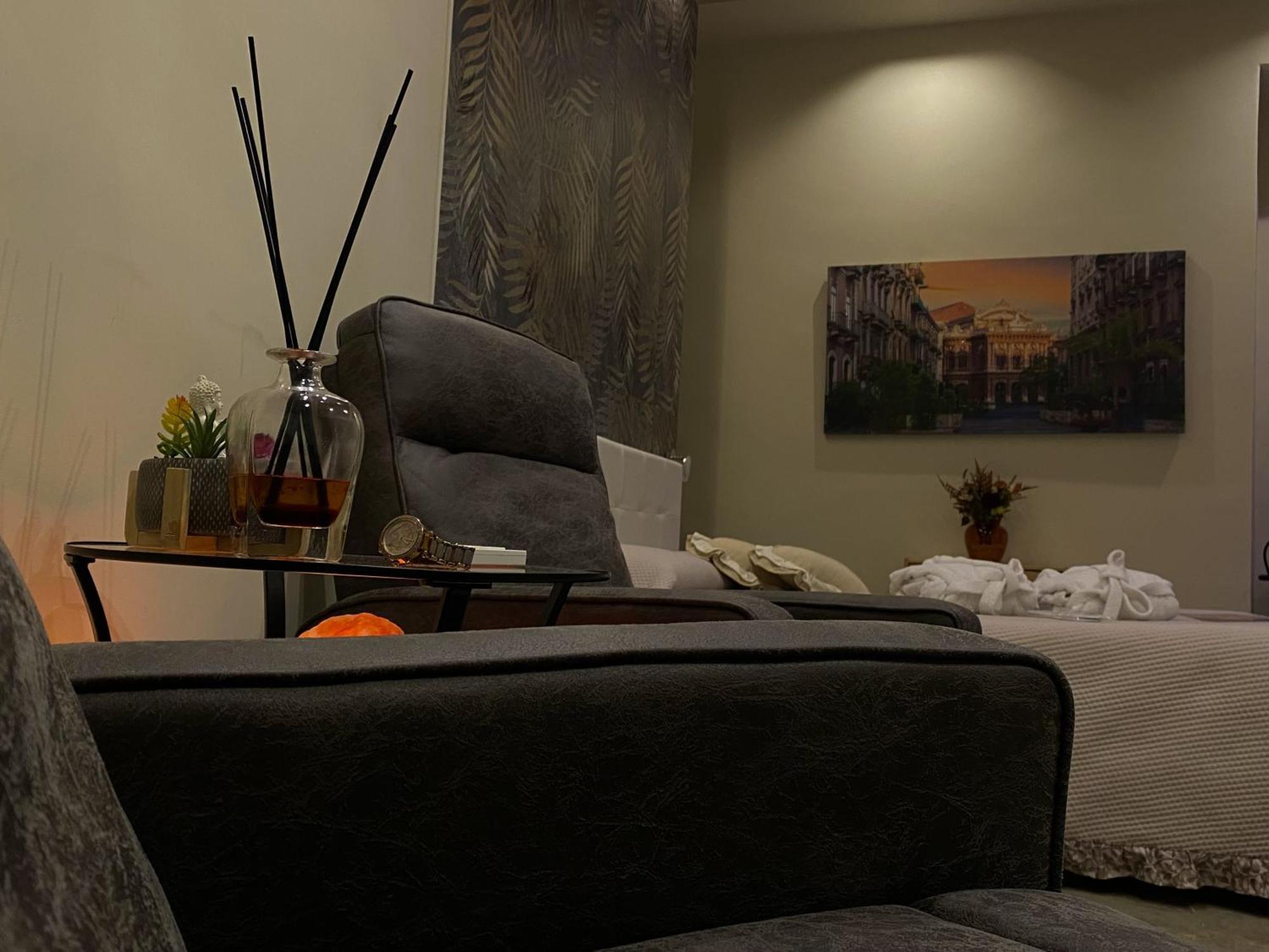 Pitta Room Suite & Private Spa Catania Exteriör bild